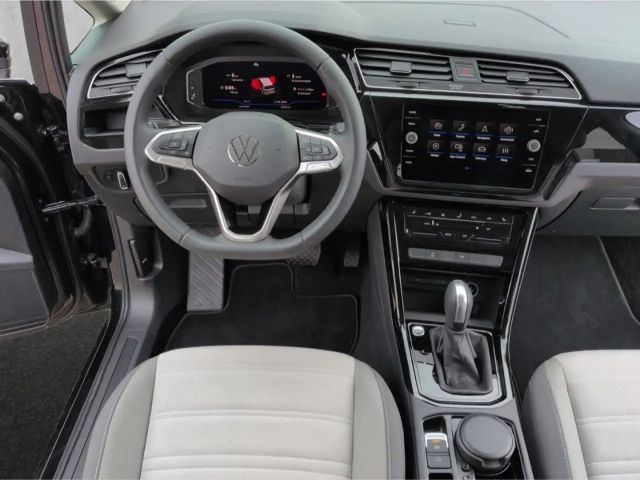 Volkswagen Touran DSG Highline