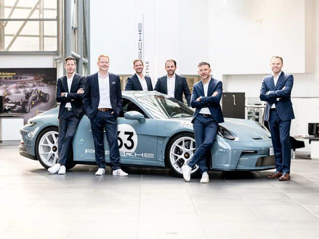 Porsche Taycan 4S Performance Plus