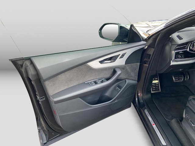 Audi Q8 55 TFSI Hybride Quattro