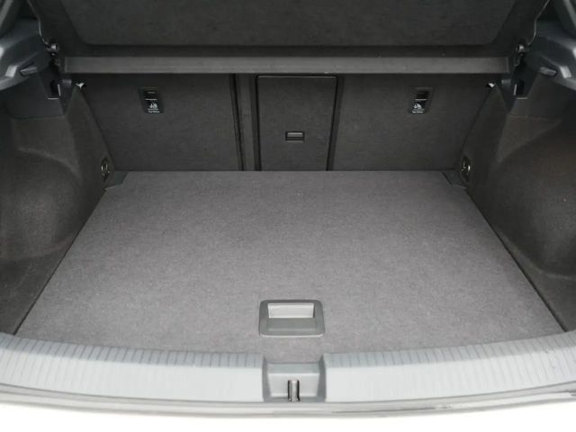 Volkswagen T-Roc VIRT ACC LED SHZ NAVI CARPLAY