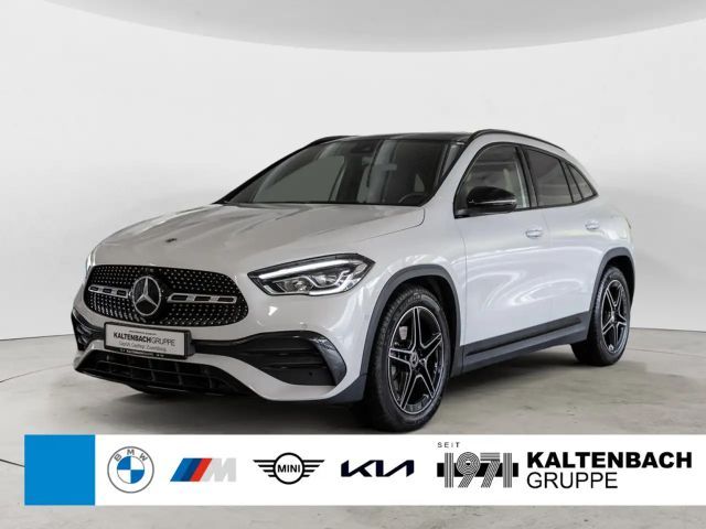 Mercedes-Benz GLA 200 AMG Line