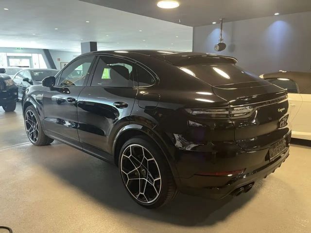 Porsche Cayenne Coupé E-Hybrid