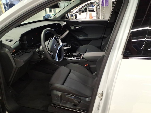 Audi Q6 e-tron SUV e-tron Audi Q6 SUV e-tron