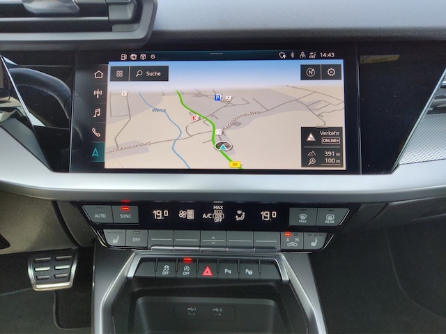 Audi A3 35 TFSI S-Line S-Tronic Sportback