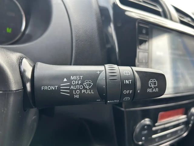 Mitsubishi Space Star Star