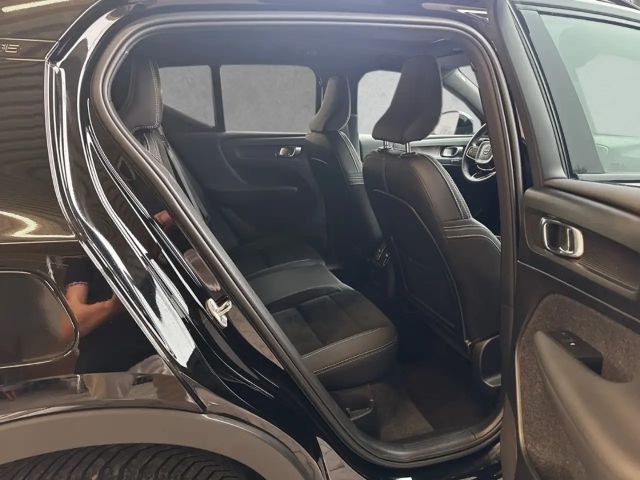 Volvo XC40 Dark Recharge Ultimate