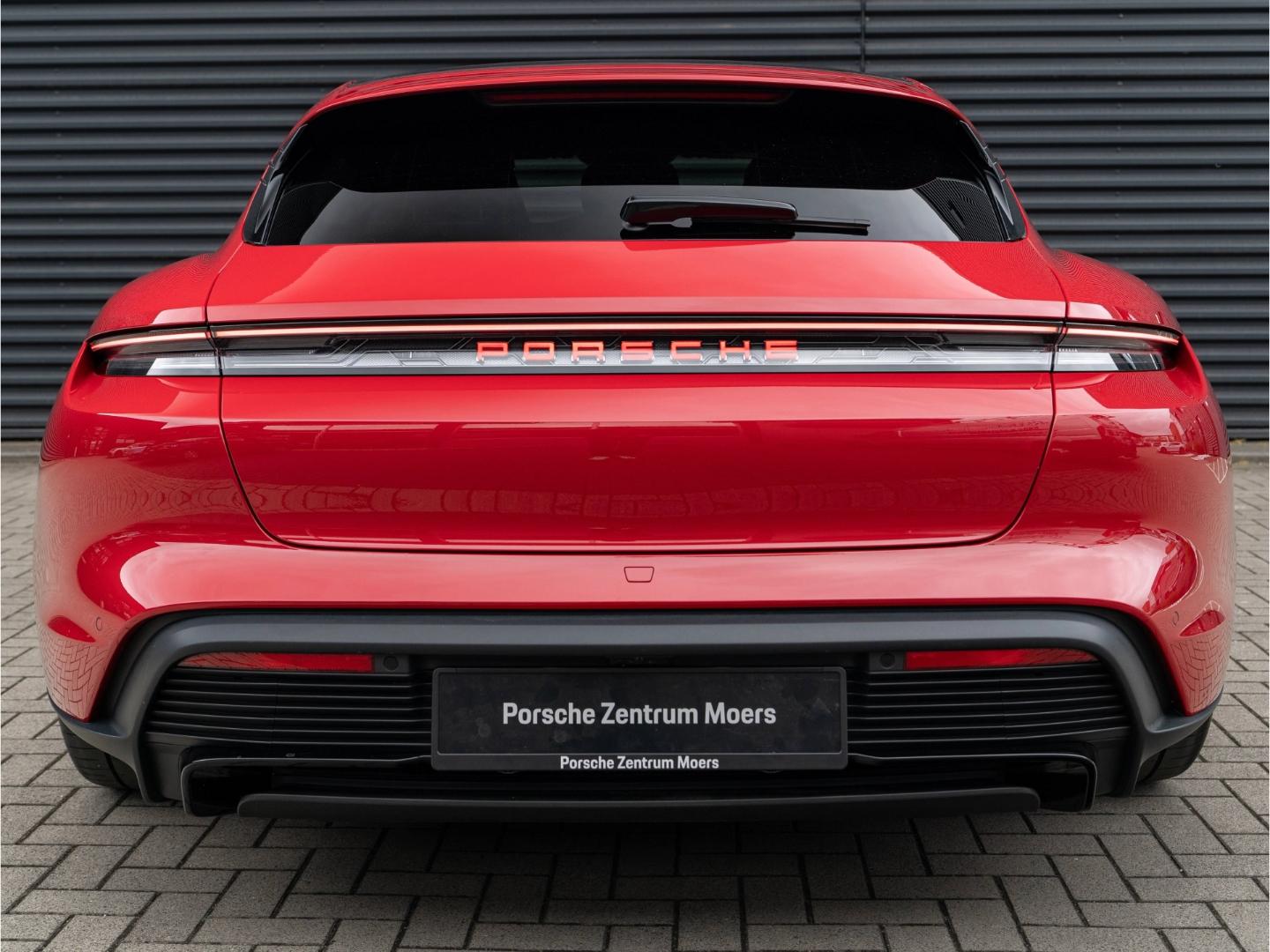 Porsche Taycan Sport Turismo