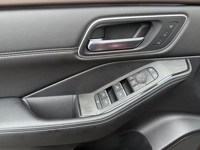 Nissan X-trail Tekna