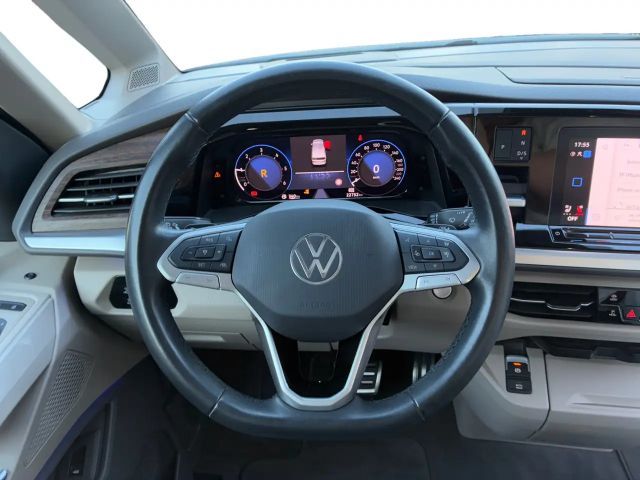 Volkswagen Multivan Style T7