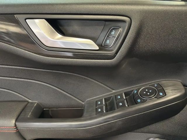 Ford Kuga Plug in Hybrid ST Line X