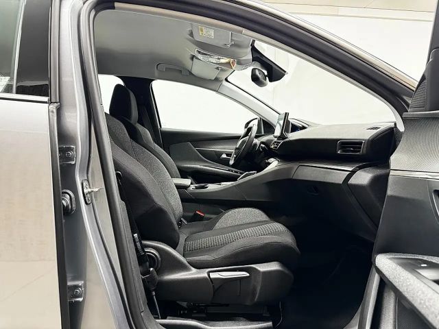 Peugeot 3008 Active Pack EAT8 PureTech