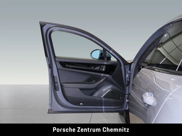 Porsche Panamera 4 GTS