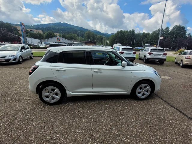 Suzuki Swift Comfort DualJet Hybrid