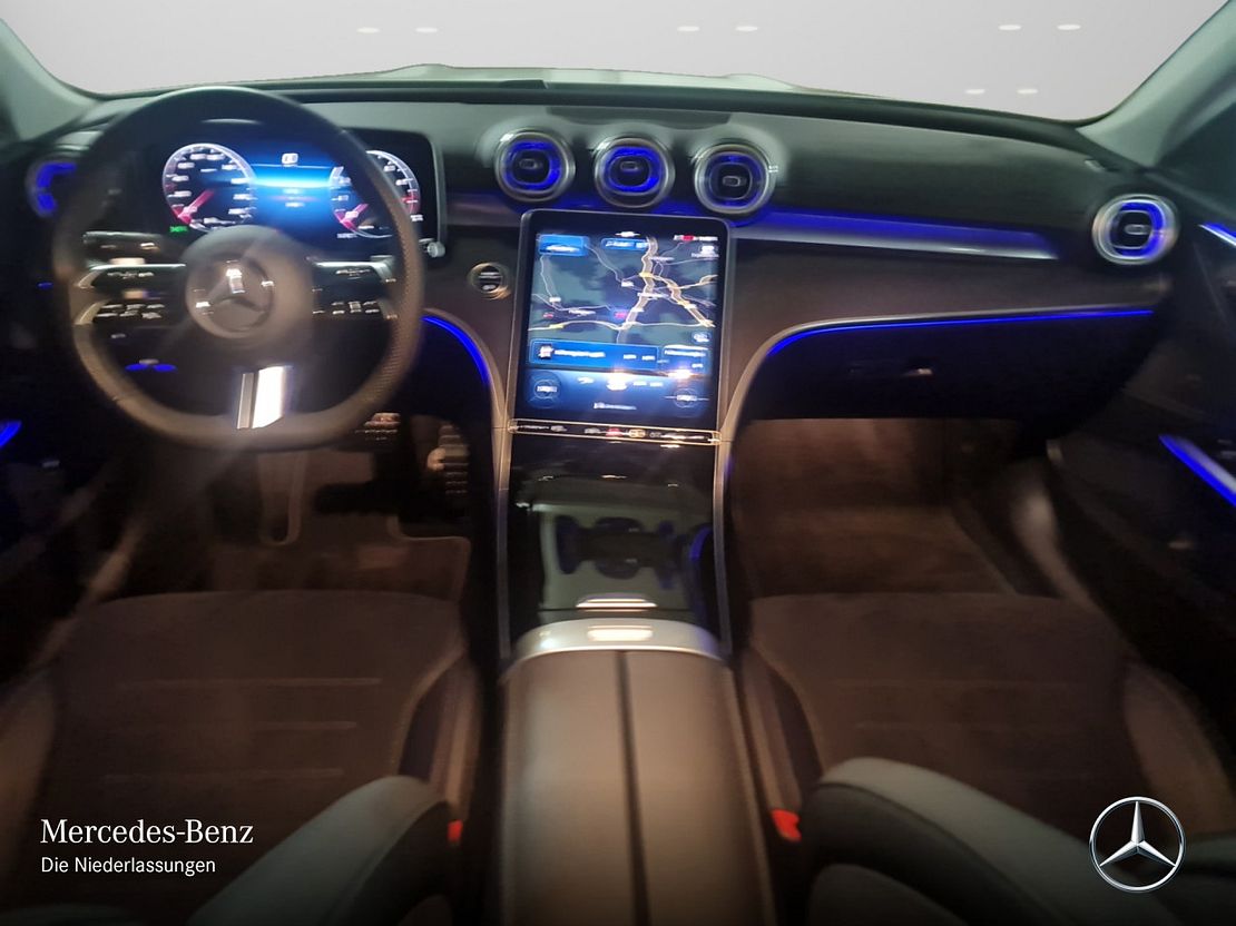 Mercedes-Benz C 180 AMG Line Sedan