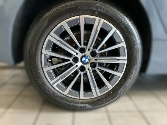 BMW 218 218i Active Tourer Sedan