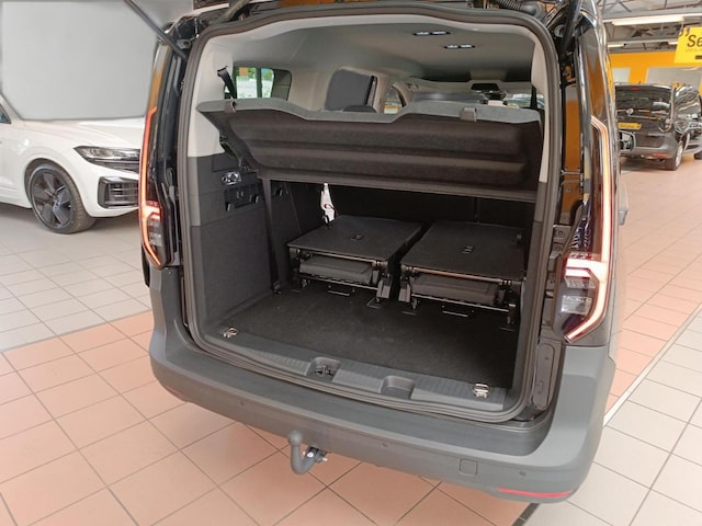Volkswagen Caddy 1.5 TSI Combi DSG Maxi