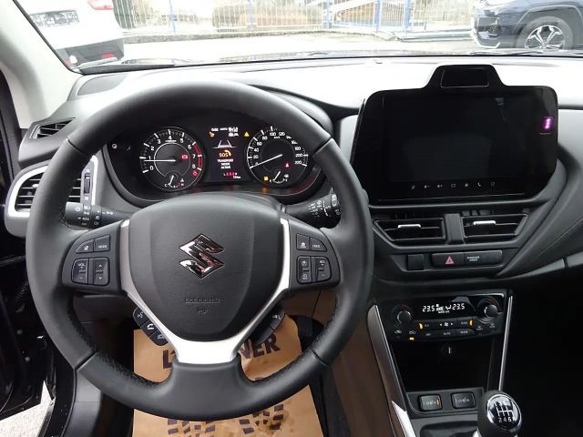 Suzuki S-Cross AllGrip Hybrid