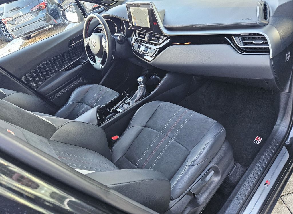 Toyota C-HR 5-deurs Basis