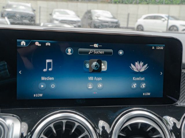 Mercedes-Benz GLB 200 GLB 200 d