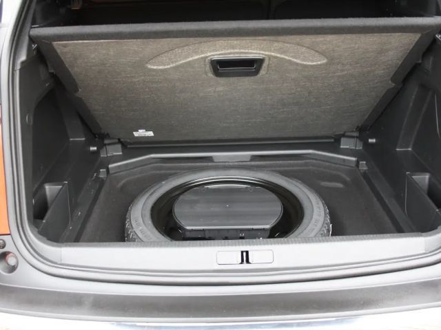 Peugeot 3008 Crossway EAT8 PureTech