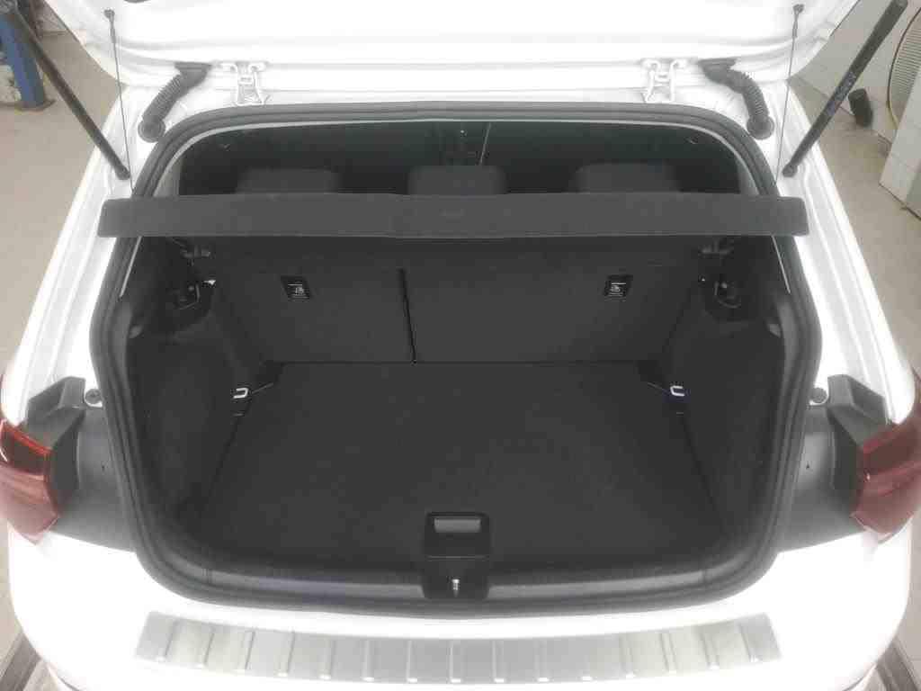 Volkswagen Polo 1.0 TSI DSG Style