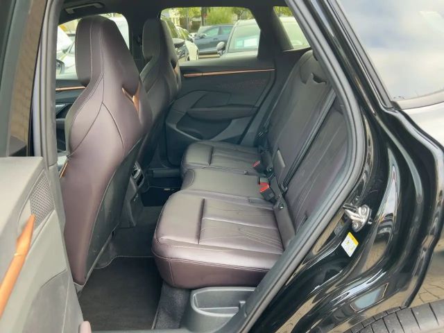 Cupra Terramar 1.5 e-Hybrid VZ