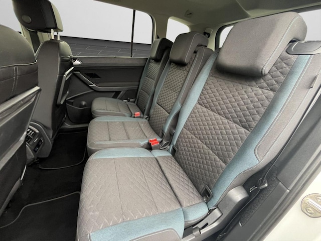 Volkswagen Touran 1.5 TSI IQ.Drive