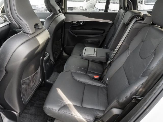 Volvo XC90 AWD Dark Plus T8