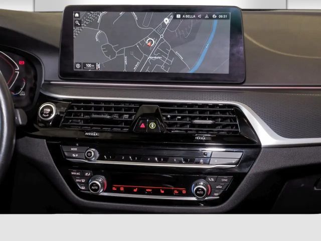 BMW 520 520i M-Sport Touring