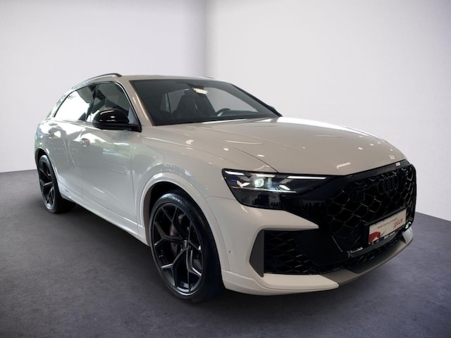 Audi RS Q8 Performance Quattro