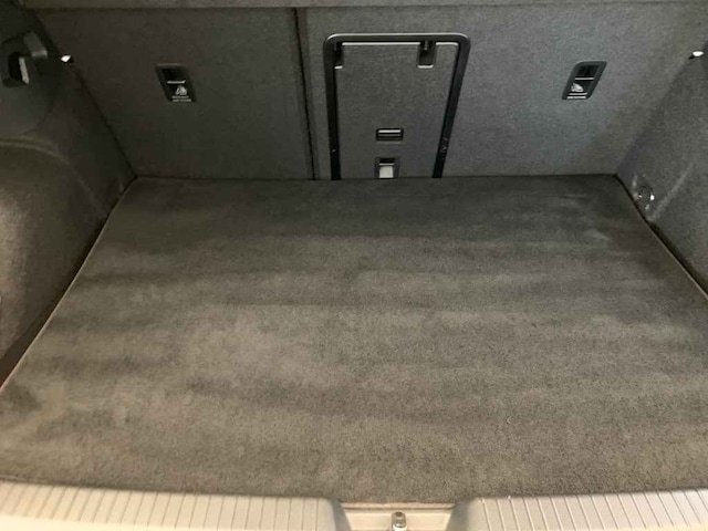 Volkswagen Golf IQ.Drive