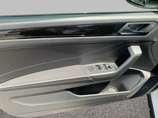 Volkswagen T-Roc 1.5 TSI Cabriolet DSG R-Line