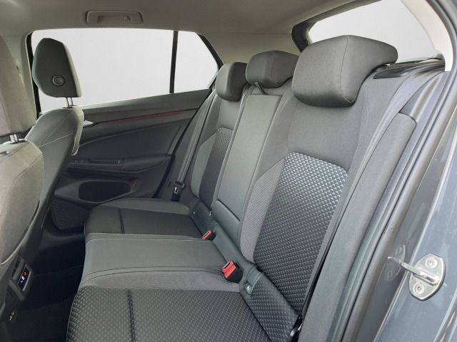 Volkswagen Golf 2.0 TDI DSG Golf VII IQ.Drive