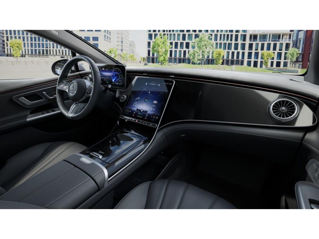 Mercedes-Benz EQE 300 Sedan