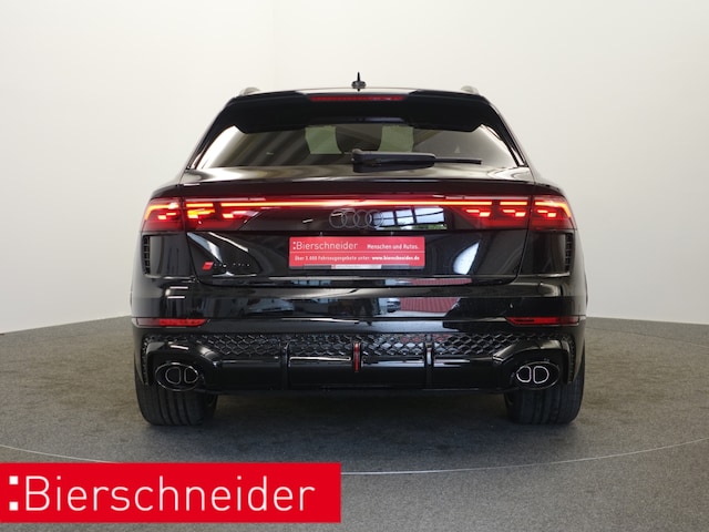 Audi RS Q8 Performance Quattro