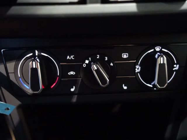 Volkswagen Polo 4Me TSI