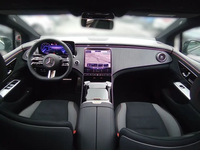 Mercedes-Benz EQE 300 AMG Line Sedan