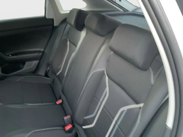 Volkswagen Taigo 1.0 TSI DSG Style