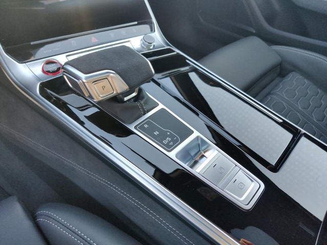 Audi A6 e-tron Avant Performance Quattro