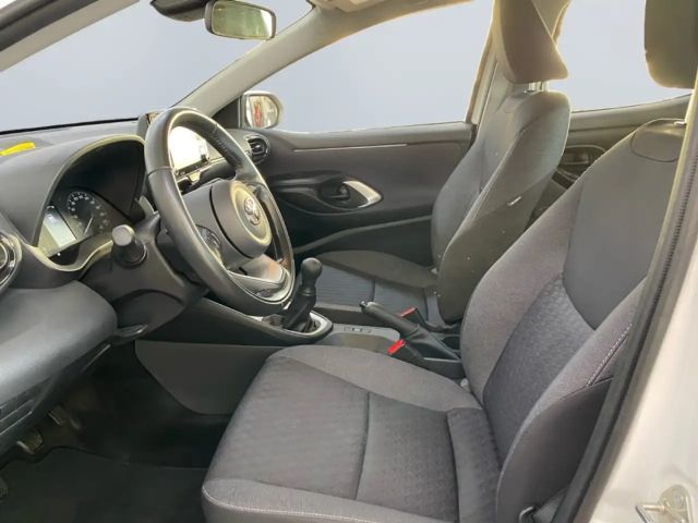 Toyota Yaris 1.0 VVT-i Comfort Hatchback