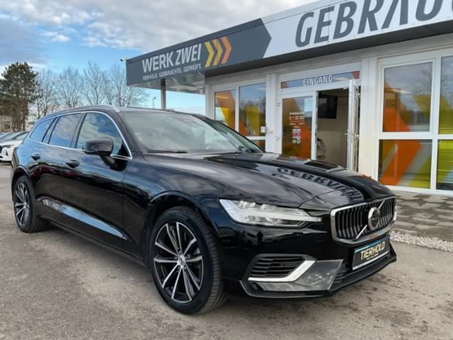 Volvo V60 AWD Core T6