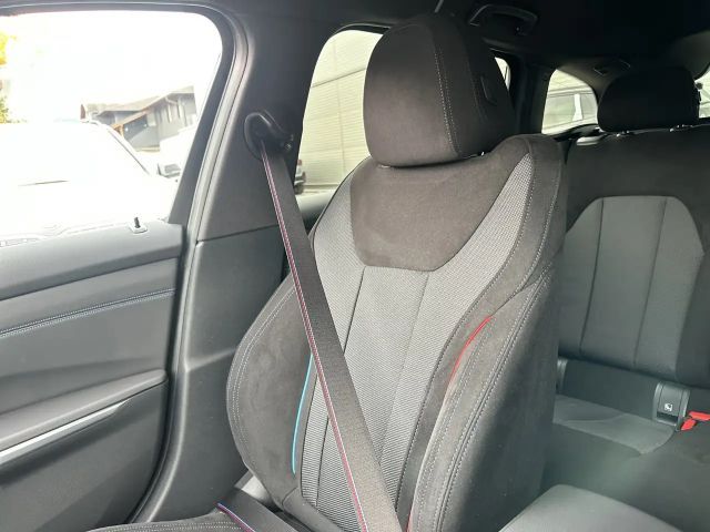 BMW 320 320d M-Sport Touring xDrive