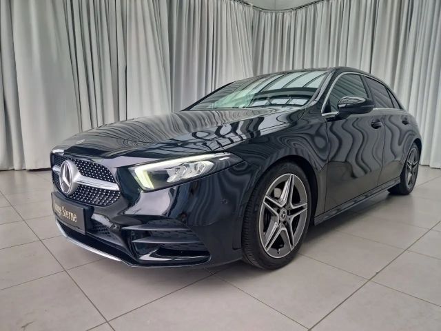 Mercedes-Benz A 180 AMG Line Hatchback