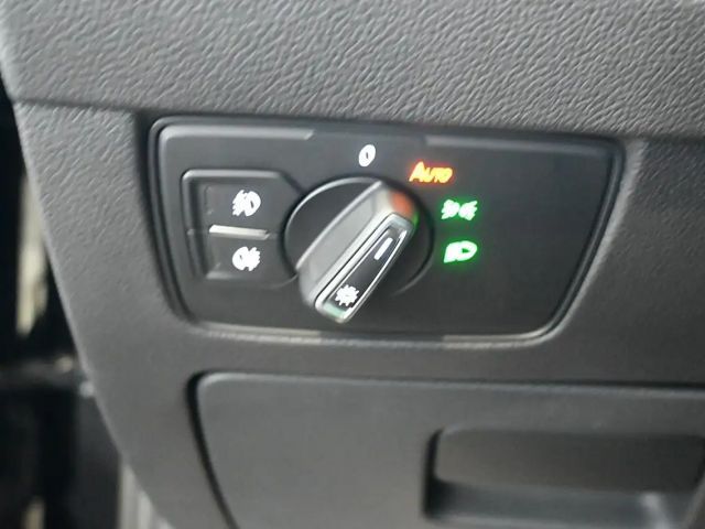 Volkswagen Passat Business Variant