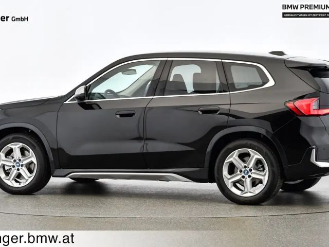BMW iX1 xDrive30