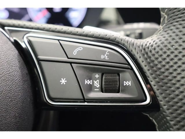 Audi A3 35 TFSI S-Line Sedan Sportback