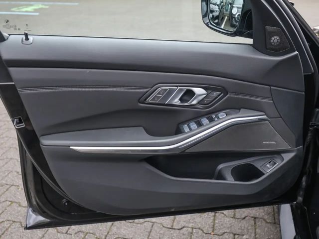 BMW M3 Competition Touring xDrive