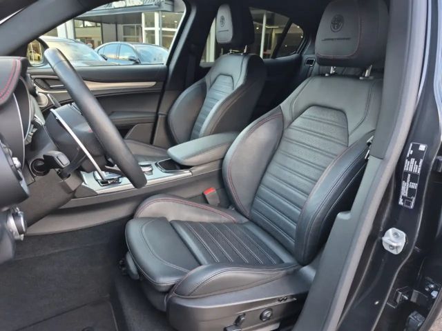 Alfa Romeo Stelvio Q4