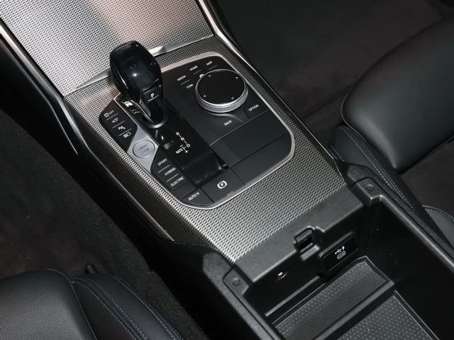 BMW 330 330e M-Sport Touring xDrive