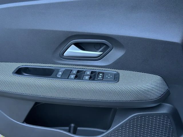 Dacia Sandero Expression tce90 SHZ, Klimaaut., PDC